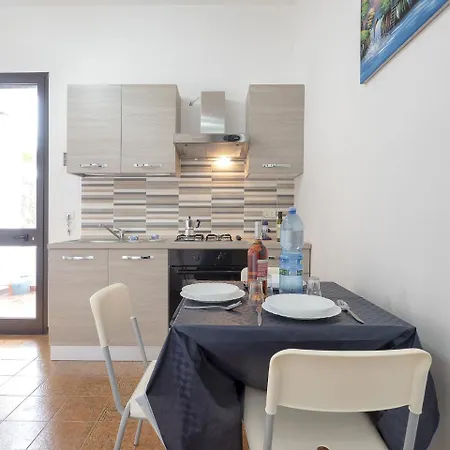 Colle Azzurro 2 Apartmán *